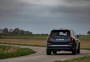 Volvo XC90 Facelift: Stunning Ultra, car, Volvo, Volvo XC90 Facelift HD wallpaper