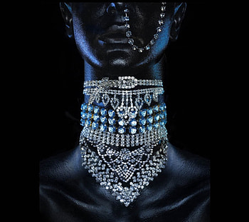 Bejewelled, glamour, jewels, fashion, model, necklaces, people, female HD wallpaper