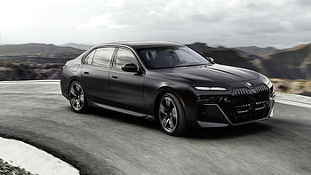 2023 BMW 760i Xdrive M Sport 2 Cars HD wallpaper