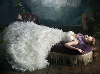 Ivory petals Dress, organza, dresses, length, floor, petal, neckline, wedding, ivory, princess HD wallpaper