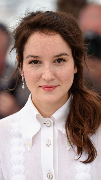 Anaïs Demoustier, actress, model HD phone wallpaper