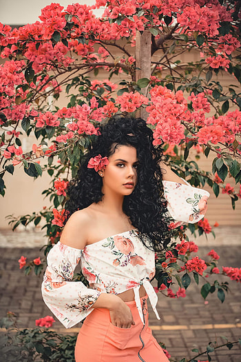Woman model, curly hair, pretty HD phone wallpaper