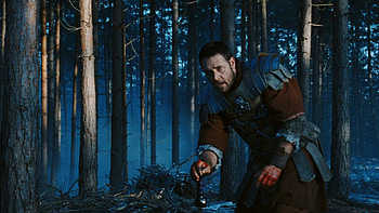 Dark forest, Gladiator HD wallpaper