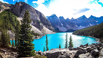Banff National Park, Moraine Lake, Majestic mountains, Nature's beauty HD wallpaper