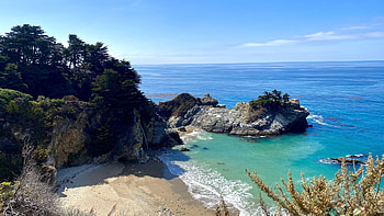 McWay Falls, Big Sur, California, rocks, pacific, ocean, waterfall, trees, usa HD wallpaper