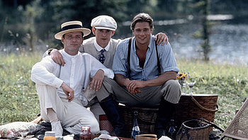 Brad Pitt, Film poster, Enigmatic romance, American epic HD wallpaper