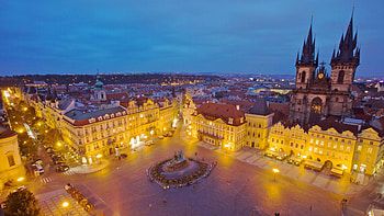 Old Town Square, Prague HD wallpaper