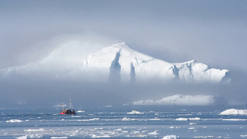 Winter Fishing, Greenland, winter, sea, fishing, cold, beautiful, mountain, season, fog, greenland, snow, nature, ice, ocean HD wallpaper