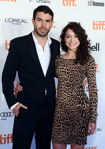 Tom Cullen, Tatiana Maslany, Movies HD phone wallpaper