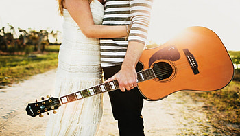 Play Me a LoveSong, alluring, guitar, romance, love song, closeness, us, union, love, unity, couple, marriage, always, gown, forever, together HD wallpaper