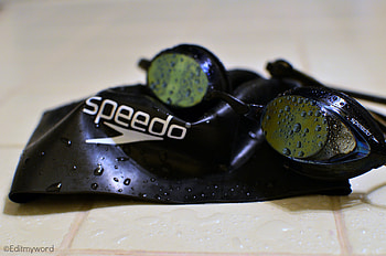 Goggles and swim cap, Swimming HD wallpaper
