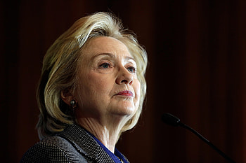 Hillary Clinton, Health concerns, Voter worries, Fortune poll HD wallpaper