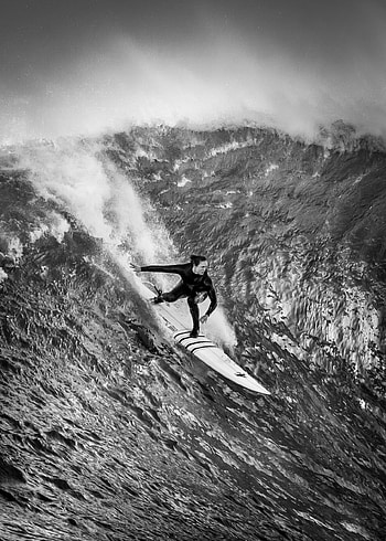 Paige Alms, Girl Surfing HD phone wallpaper