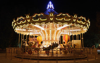 Merry-go-round, Roundabout, Ultra HD wallpaper