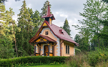 Chapel in Slovakia, trees, Christianity, Slovakia, chapel HD wallpaper