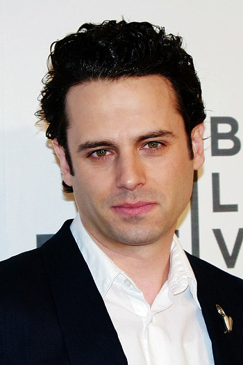 Luke Kirby, Films, Biography HD phone wallpaper