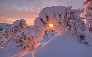 Snow Covered Mountain, winter, sun, mountain, snow HD wallpaper