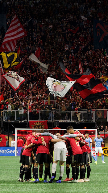 MLS team , Fan support, Soccer fandom, Team pride HD phone wallpaper