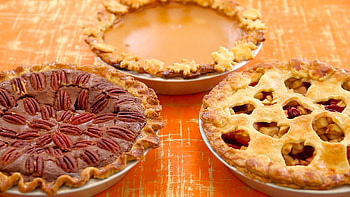 Pumpkin pie , Fall-inspired visuals, Spiced and creamy, Autumnal treat HD wallpaper