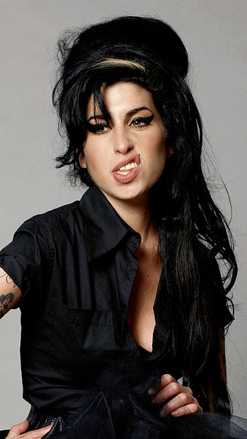 Amy Winehouse, , Artistic visuals, Striking backgrounds HD phone wallpaper