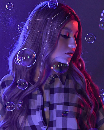Karol Sevilla, Mageta, Azul HD phone wallpaper
