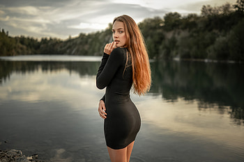 Redhead Girl , black-dress, redhead, girls, model HD wallpaper