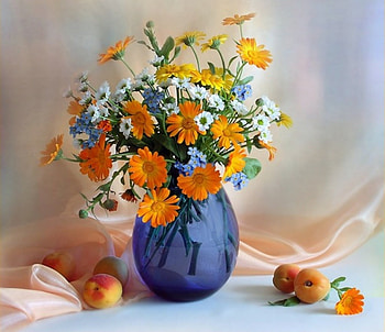 peachy, table, vase, fruit, flowers, cloth HD wallpaper