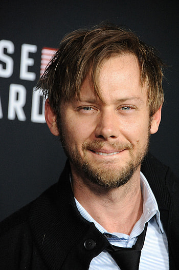 Jimmi Simpson, Showing some love, Gorgeous men HD phone wallpaper