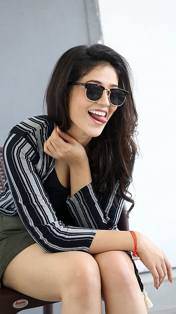 Priyanka Jawalkar, Tamil Heroine HD phone wallpaper