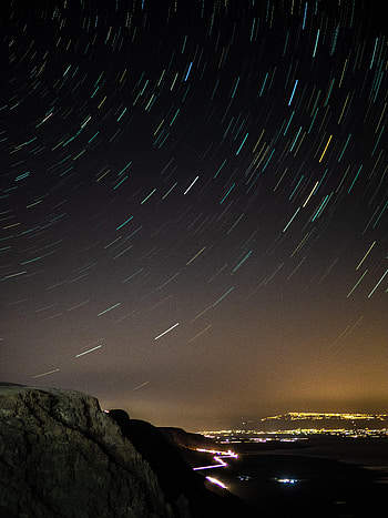 Rocks, Dark, Starry Sky, Long Exposure, Night City HD phone wallpaper