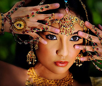JEWELED BEAUTY, face, jewerly, pretty, woman HD wallpaper