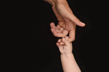 Miscellanea, Miscellaneous, Hands, Fingers, Touching, Touch, Child, Parent HD wallpaper