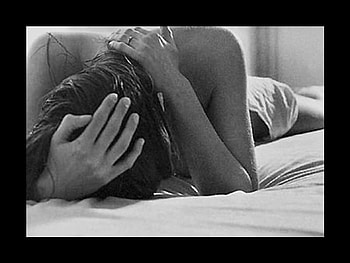 FLEEING ALONE, FEELING BLOWN!, sad, woman, alone, black and white HD wallpaper