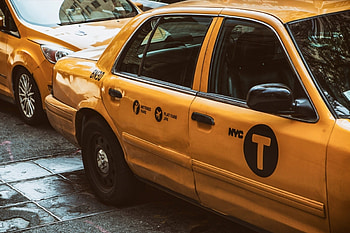 Uber competitor, Grabtaxi, $350 million, Raises HD wallpaper