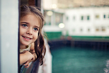 little girl, childhood, blonde, fair, nice, adorable, bonny, sweet, Belle, white, smile, eyes, girl, Standing, comely, sightly, pretty, face, nature, lovely, pure, child, graphy, cute, baby, Nexus, beauty, kid, sea, beautiful, people, little, pink, dainty HD wallpaper