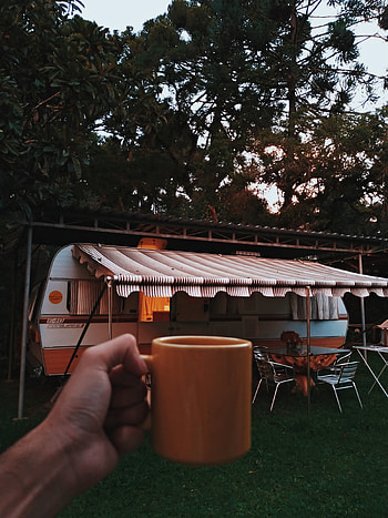 Hand, Miscellanea, Miscellaneous, Cup, Journey, Camping, Campsite, Mug, Carriage, Trailer HD phone wallpaper
