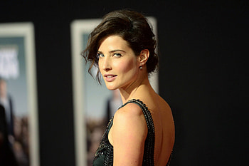 Cobie Smulders, turning back, 2018 HD wallpaper