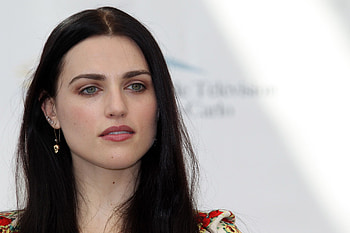 Katie McGrath HD wallpaper