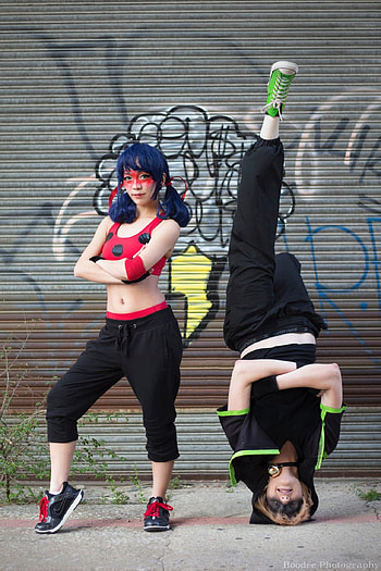 Ladybug and Cat Noir cosplay, Street Dance HD phone wallpaper
