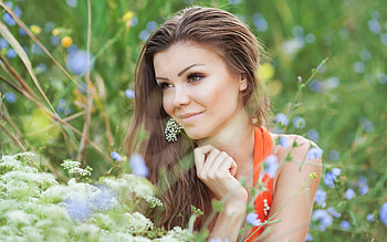 * Beauty *, model, field, nature, flowers, female HD wallpaper