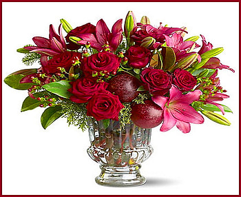 Bouquet for Miss Kate, winter, bouquet, pink and red, green, vase, flowers HD wallpaper