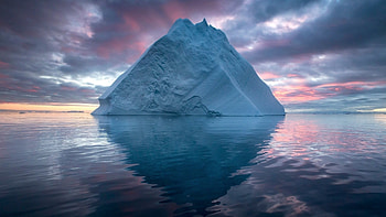 Stormy ice, Arctic drama, Nature's force, Captivating darkness HD wallpaper