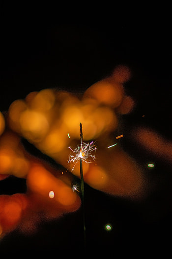 Dark, Glare, Sparks, Bokeh, Boquet, Sparklers, Bengal Lights HD phone wallpaper
