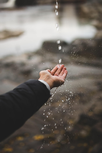 Drops, Hand, Miscellanea, Miscellaneous, Spray, Palm HD phone wallpaper