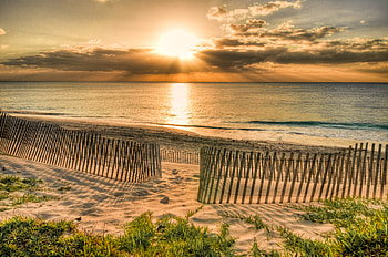 Sunset-R, rays, great, sand, graphy, colors, peaceful, sunrise, beauty, nice, beach, scenery, reflection, amazing, water, calm, sun, ocean, sunset, sea, landscape, r, beautiful, grass, pretty, cool, view, clouds, nature, sky, lovely HD wallpaper