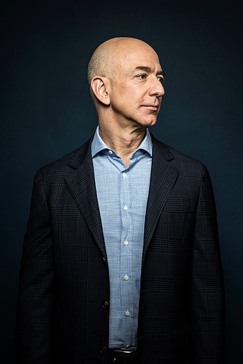 Jeff Bezos, Extortion scandal, National Enquirer, Journalistic fallout HD phone wallpaper