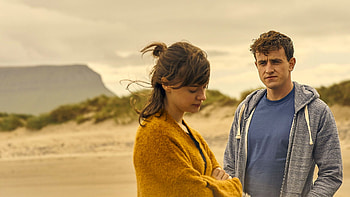 S01E11, Normal People (TV Mini Series) HD wallpaper