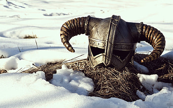 Skyrim game helmet HD wallpaper