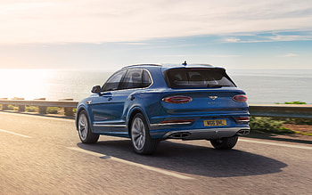 Bentley Bentayga Azure, back view, 2022 cars, SUVs, luxury cars, blue Bentayga, 2022 Bentley Bentayga, Bentley HD wallpaper