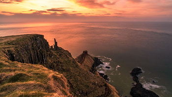 Sunset at Lacada Point, Northern Ireland, sky, rocks, coast, sea, colors, clouds HD wallpaper